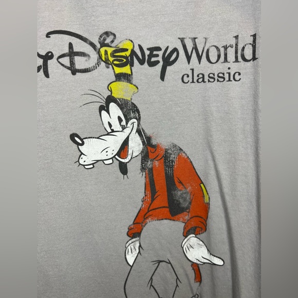 Walt Disney World Classic grey Goofy t-shirt - Picture 3 of 3